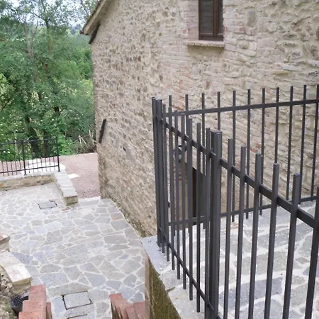 Villa Santa Vittoria Sleeps 4 Sant'Orfeto