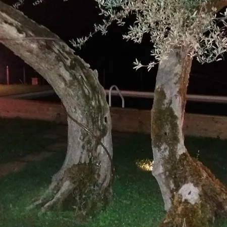 Villa Santa Vittoria Sleeps 4
